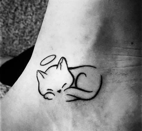 Cat Tattoo Simple Black Outline Cat Tattoo Small Cat Tattoo