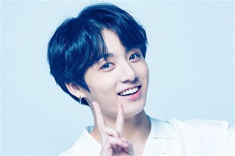 Check out this biography to know about his childhood, family life, achievements and fun facts. Check Out BTS' Jungkook's Cute and Funny Moments, Here ...