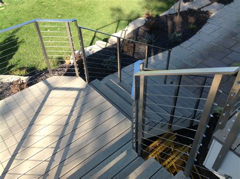 Clearview® Cable Deck Railing With Flat Top Rail