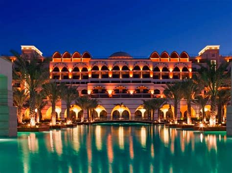Arabian Nights A Week In Dubais Most Luxurious Hotels The Lux Traveller