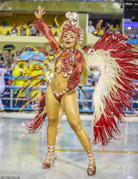 Carnival 2019 Brazilian Dancers Show Off Their Colourful Costumes The Projects World