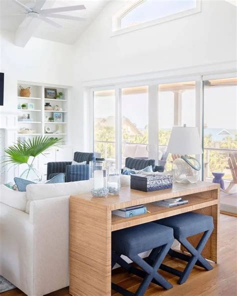 17 Beautiful Coastal Living Room Ideas And Designs