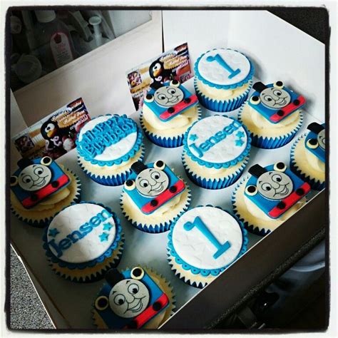 Lushbychristineku has uploaded 87 photos to flickr. Thomas the tank engine birthday cupcakes #rachelscupcakes ...