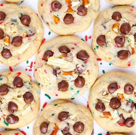 Roll peppers, natural herbs and cheese into flank steak, after that layer with breadcrumbs for a crisp crust. 85 Best Christmas Cookie Recipes 2019 - Easy Recipes for ...