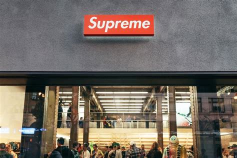 Tuesday, 29 september 2020, 07:00 new york time, tuesday, 29 september 2020, 19:00 kuala lumpur time. Supreme Donates $500,000 USD to Social Justice Charities ...