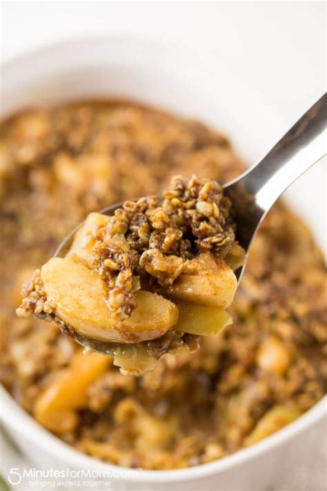 In a small bowl, mix together melted butter, oats, flour, brown sugar and salt. Instant Pot Apple Crisp | Recipe | Instant pot dinner ...