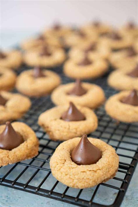 This Is The Best Peanut Butter Blossom Recipe Out There This Classic