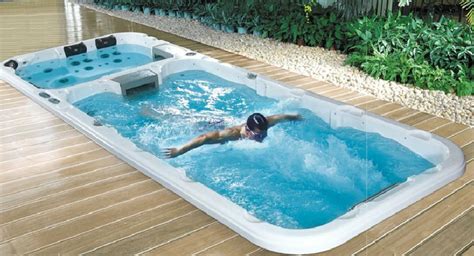 The jacuzzi was founded by seven italian brothers in 1916. Swimming pool Jacuzzi | RS Pools