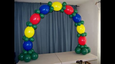 How To Make A Table Top Balloon Arch No Helium Youtube