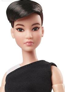F Nude Barbie Signature Looks Petite Made To Move Asian Kit Doll My