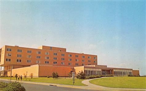 Ok Oklahoma Fort Sill~reynolds Army Hospital Vintage Military Chrome