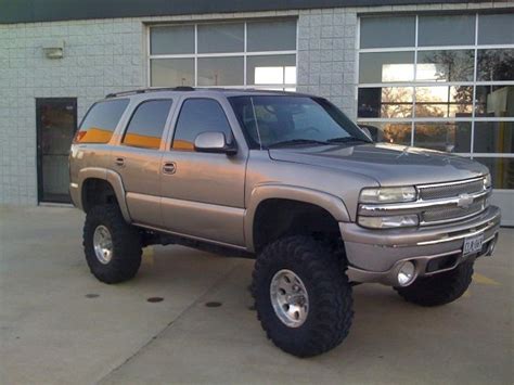 2001 Chevrolet Tahoe $8,000 Or best offer - 100366481 | Custom Lifted