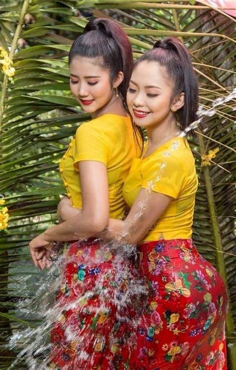 Pin On Myanmar Traditional Dress ผ้าถุง Burmese
