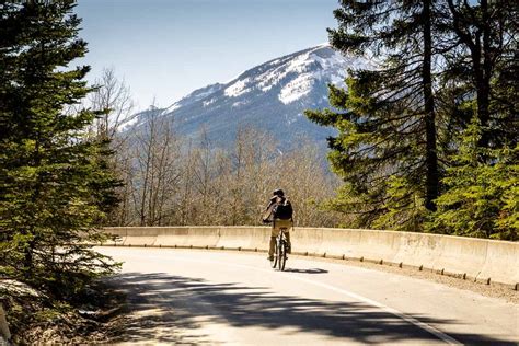 Cycling The Bow Valley Parkway In Banff National Park Travel Banff Canada