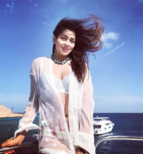 10 shriya saran hot and sexy pictures 2020 unseen hd images