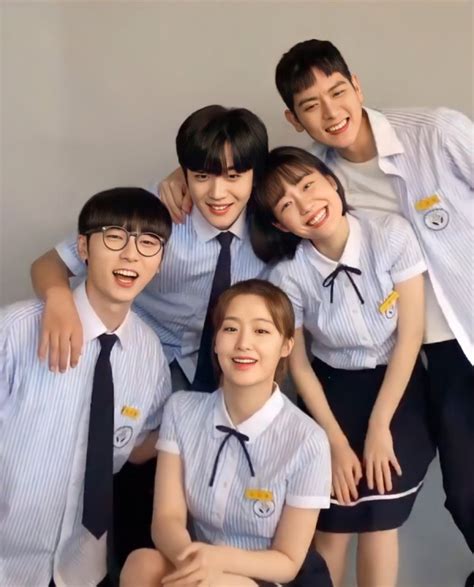 A Love So Beautiful Cast Shows Excitement During Their First Script