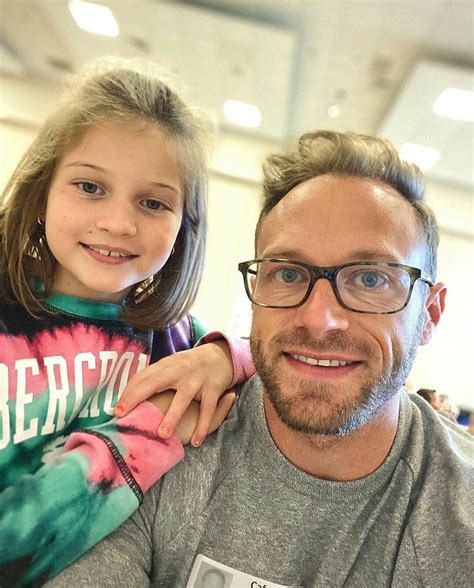 Tlc Outdaughtered Adam And Danielle Busby It S A Buzz World The