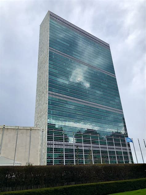 The United Nations The Secretariat Building Built Between Flickr