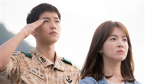 Nonton kdrama paling populer hanya di vidio. "Descendants of the Sun": Song Joong Ki & Song Hye Kyo ...