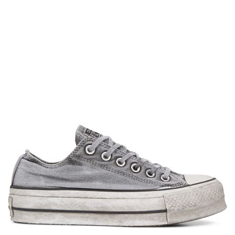 Chuck Taylor All Star Platform Smoked Canvas Low Top In 2020 Chuck