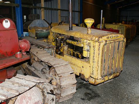 Caterpillar Tractors At Work Youtube Caterpillar Farm Tractors