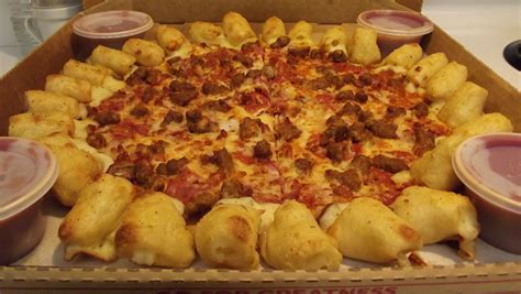 They have dissonant kinds of pizza correlative pan pizza cheesy bites etc. I work at Pizza Hut; we're rolling out Cheesy Bites again ...
