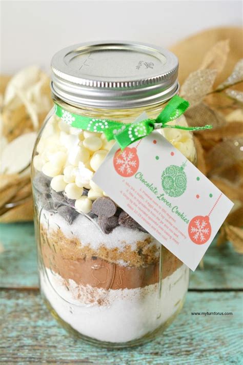 Make This Chocolate Chip Cookie Mix In A Jar For Christmas Ts