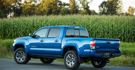 The 2016 toyota tacoma is ranked #1 in 2016 compact pickup trucks by u.s. Truck review: 2016 Toyota Tacoma Limited