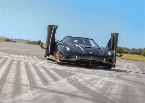 Official Koenigsegg Agera Rs Naraya Tinted Blue Carbon And Gold