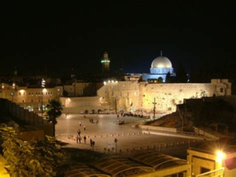Fileold City Western Wall Temple Mount Night Wikitravel