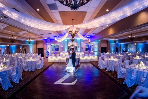 Doubletree By Hilton Pittsburgh Meadow Lands Reception Venues Pa