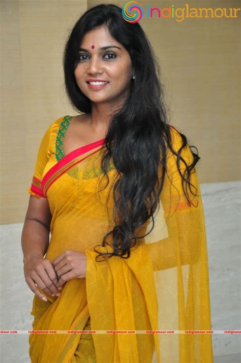 Usha Jadhav Actress Photoimagepics And Stills 423752