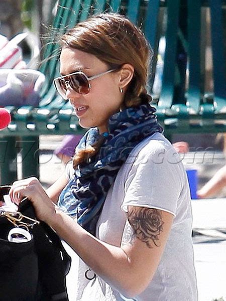 Find the perfect jessica alba tattoo stock photos and editorial news pictures from getty images. Jessica Alba Shows Off Giant Tattoo | ExtraTV.com