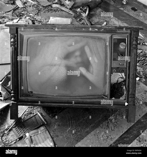 Old Tv Set Screen Static High Resolution Stock Photography And Images