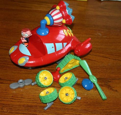 Disney Little Einsteins Transform N Go Pat Pat Rocket W Leo Figure 99