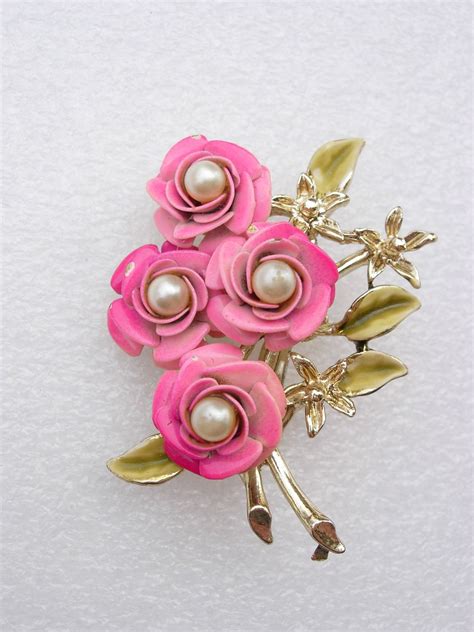 Vintage Pink Enamel Flower Faux Pearls Brooch Pin Costume