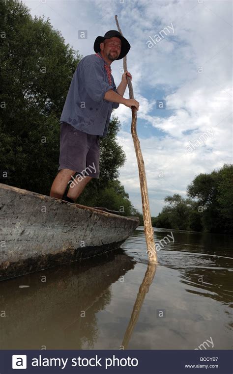 Boatman Punting Pole On River Hi Res Stock Photography And Images Alamy