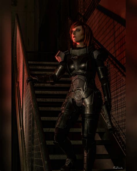 Femshep Commander Shepard Me персонажи Mass Effect