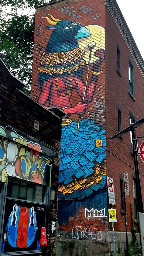 Montreal Quebec Street Art And Graffiti This Is A Fun Work From The