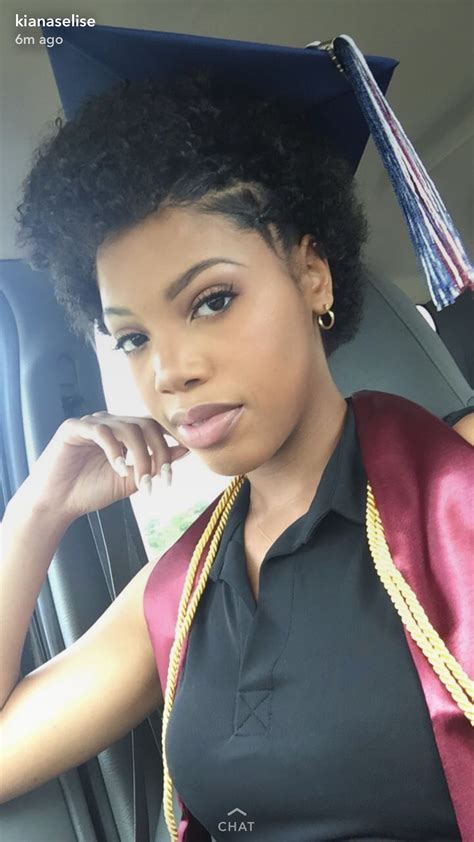17 Thrilling Twist Natural Hairstyles For Graduation To Try This Season