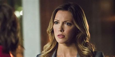 Katie Cassidy Will Be Back On Arrow Sooner Than We Thought Cinemablend
