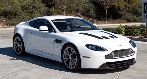 Want A Near New 2016 Aston Martin V12 Vantage S This One Has Only 167