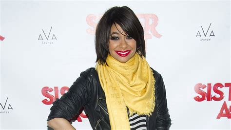 Raven Symone Slams Story Claiming Bill Cosby Assaulted Her Hollywood