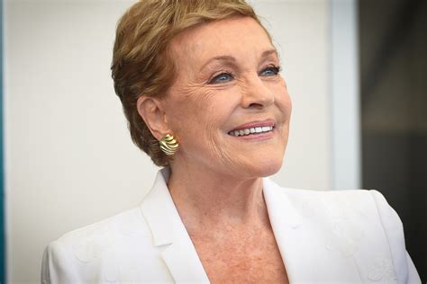 Julie Andrews Opens Up About Therapy In New Memoir