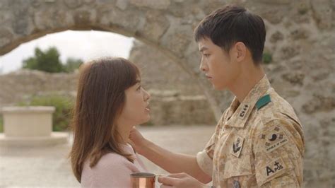 #athousandkisses a drama that deals with the age defferences in relationships.a women it's devorced and falling in love with a man,he's a bachelor. Desendents Of The Sun Ep 1 Eng Sub : Descendants of the ...
