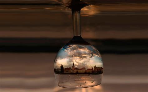 Digital Art Reflection Glass Lamp Light Bottle Lighting Shape Distilled Beverage