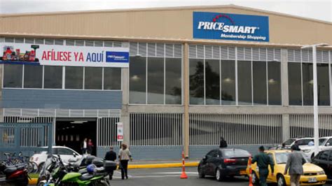 PriceSmart shares sink after quarterly earnings fall short