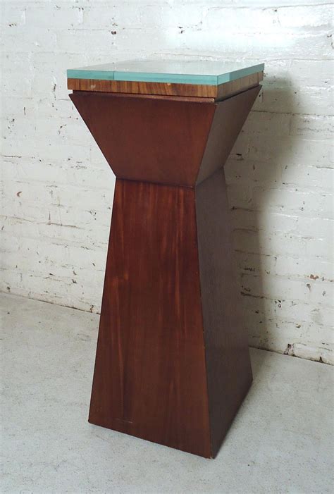 Mid Century Modern Wood Pedestal At 1stdibs