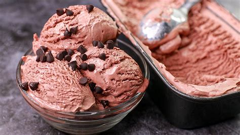 Homemade Chocolate Ice Cream With 3 Ingredients Yummy Youtube
