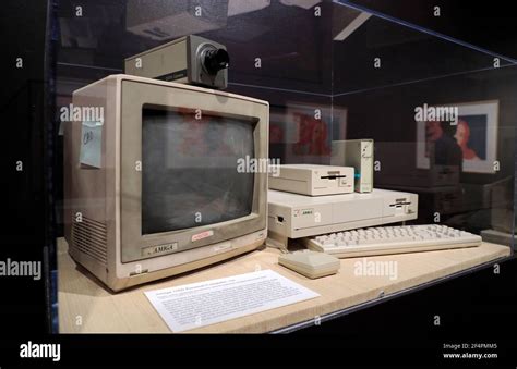 Amiga 1000 Personal Computer Hi Res Stock Photography And Images Alamy